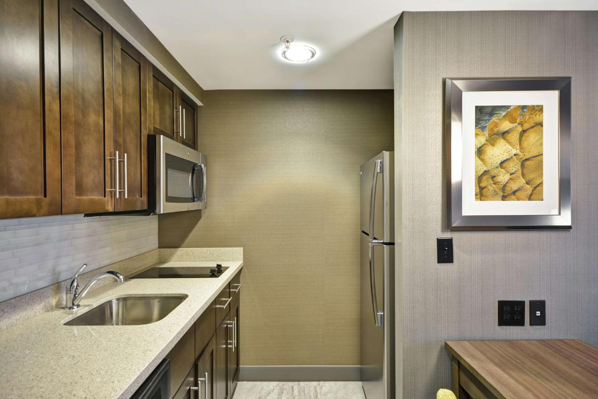 Homewood Suites By Hilton Warren Detroit Exterior photo